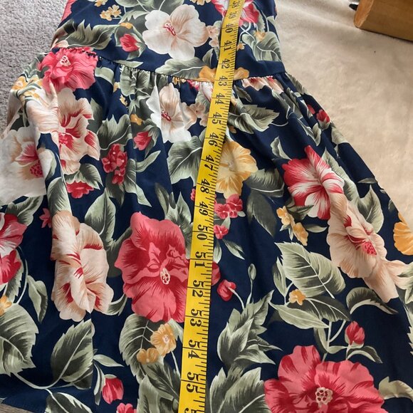 VTG Hilo Hattie Sz Medium Floral Maxi Tiered Dress Navy Hawaiian Tropical - Picture 8 of 10